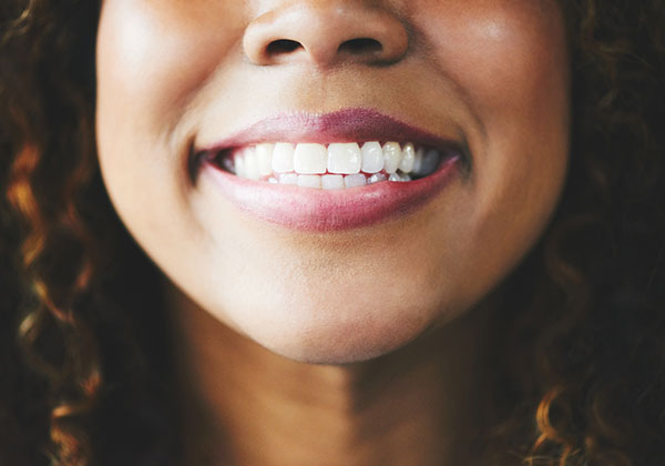 picture of a close up healthy teeth with a smile